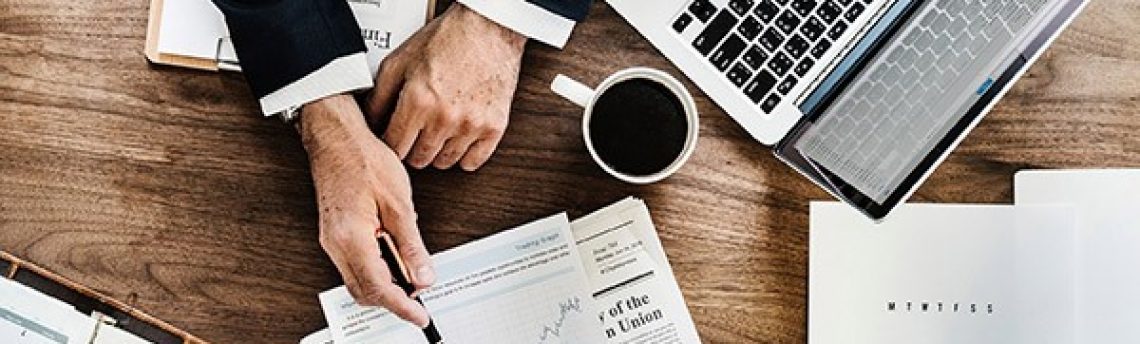 How does the cash rate affect interest rates and repayments